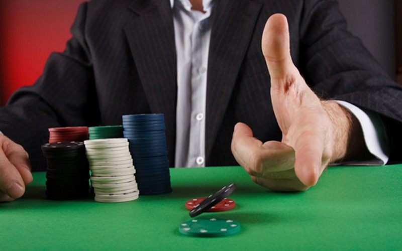 Check Raise Trong Poker Là Gì? Cách Áp Dụng Check Raise Hiệu Quả