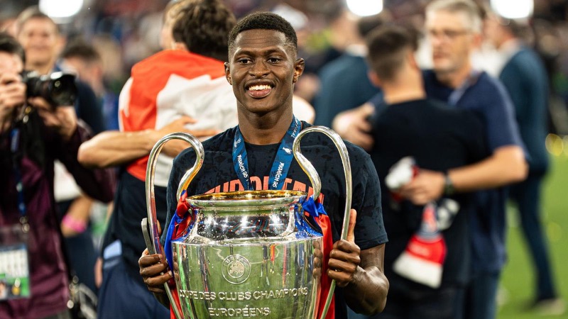 Và thậm chí anh hoàn toàn có thể trở thành số 1 với tài năng của mình